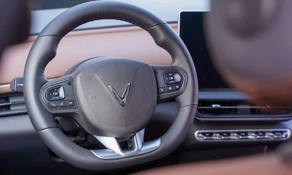 vinfast-vf6-18